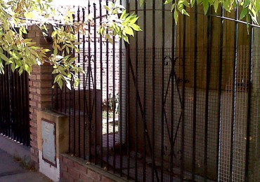 Casa en venta/permuta - Bonnet 1246 Plan 3000